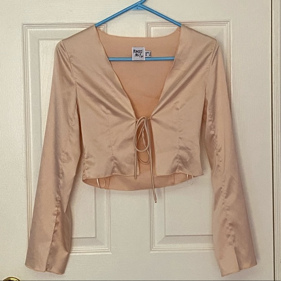 PRINCESS POLLY LONG SLEEVE FRONT TIE TOP - Picture 9 of 9